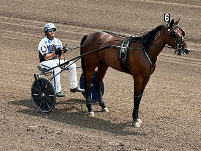 Two-year-old trotters remain perfect at Oskaloosa